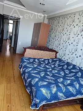 Kirayə verilir 2 otaqlı yeni tikili 50 m²