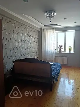 Kirayə verilir 2 otaqlı yeni tikili 50 m²