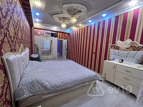 Satılır 3 otaqlı yeni tikili 143 m²