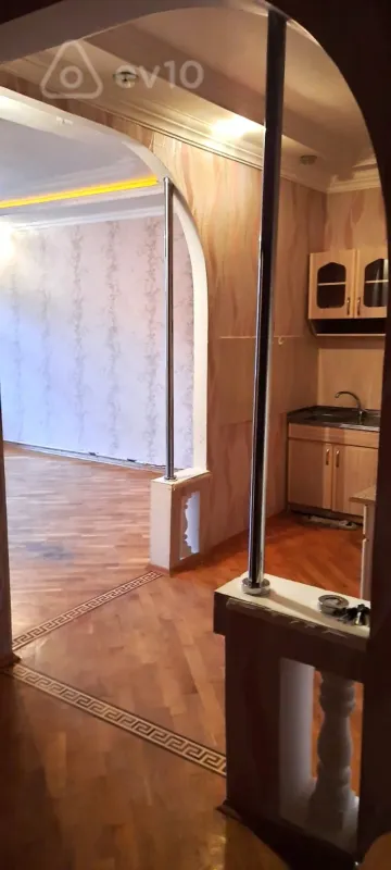 Kirayə verilir 2 otaqlı yeni tikili 60 m²