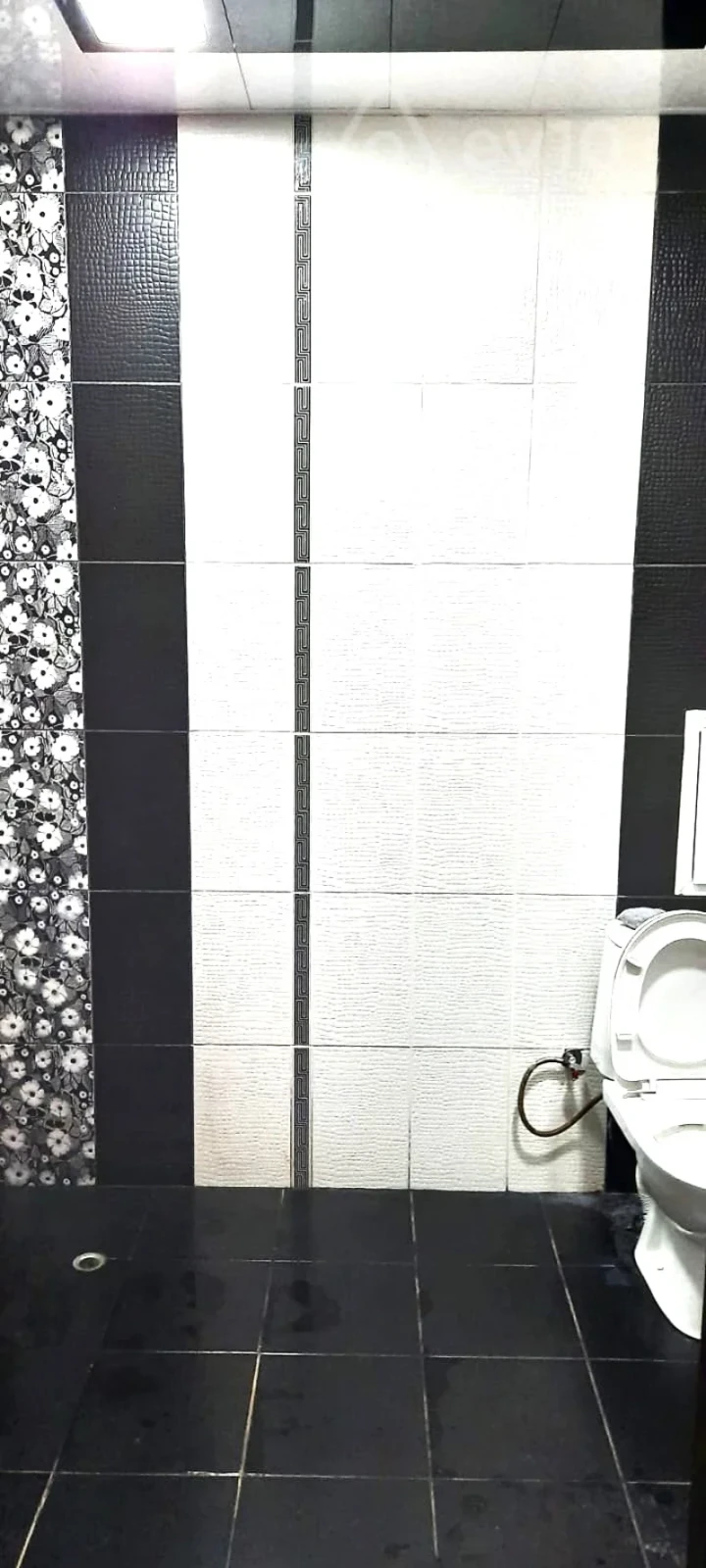 Kirayə verilir 2 otaqlı yeni tikili 60 m²