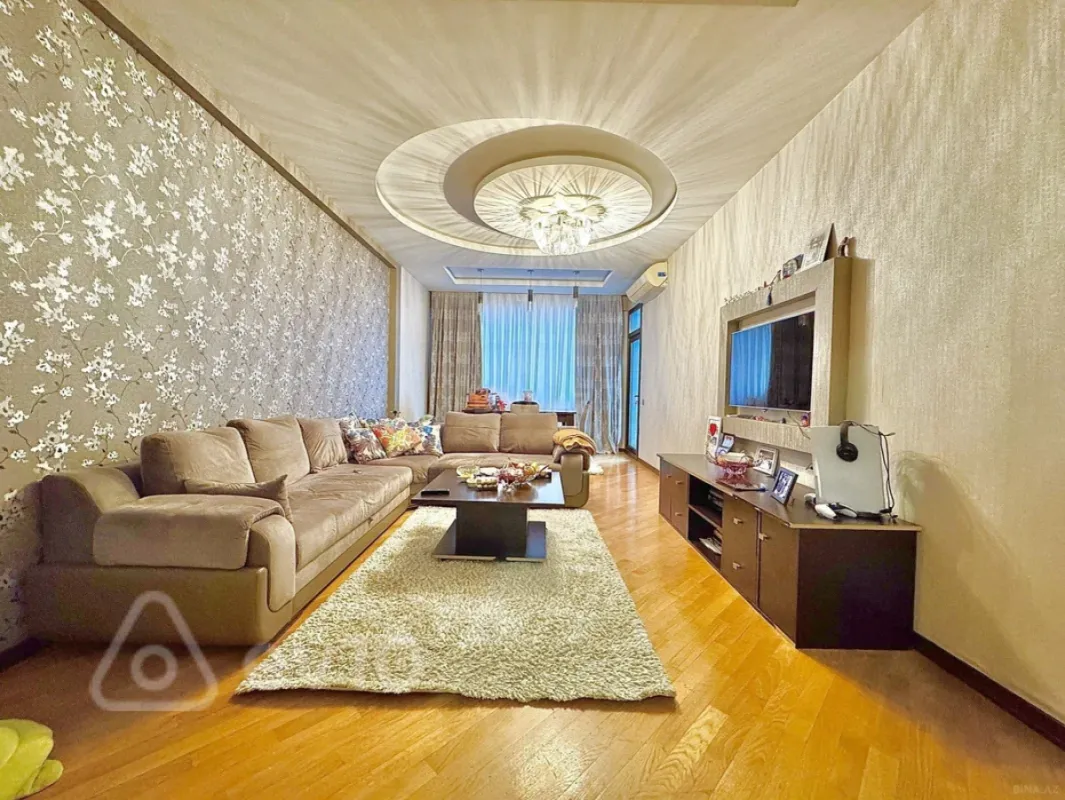 Kirayə verilir 2 otaqlı yeni tikili 103 m²