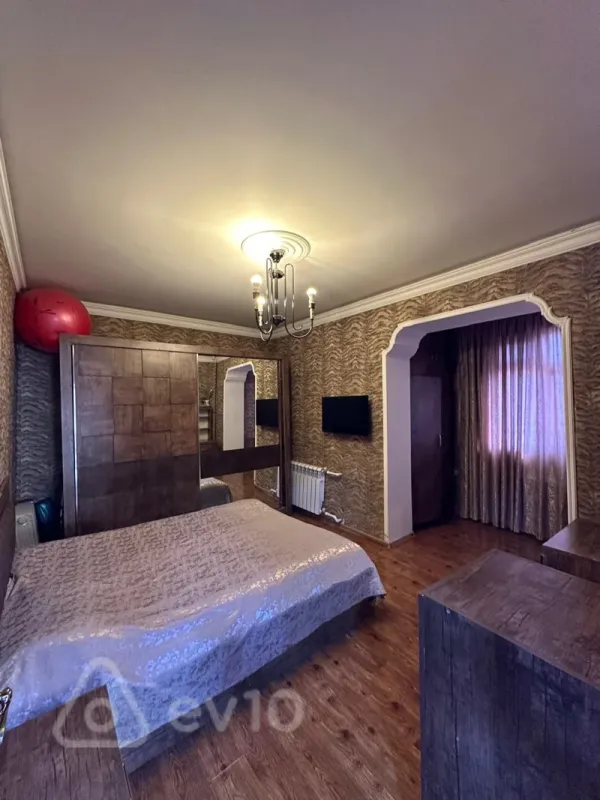 Satılır 3 otaqlı köhnə tikili 60 m²