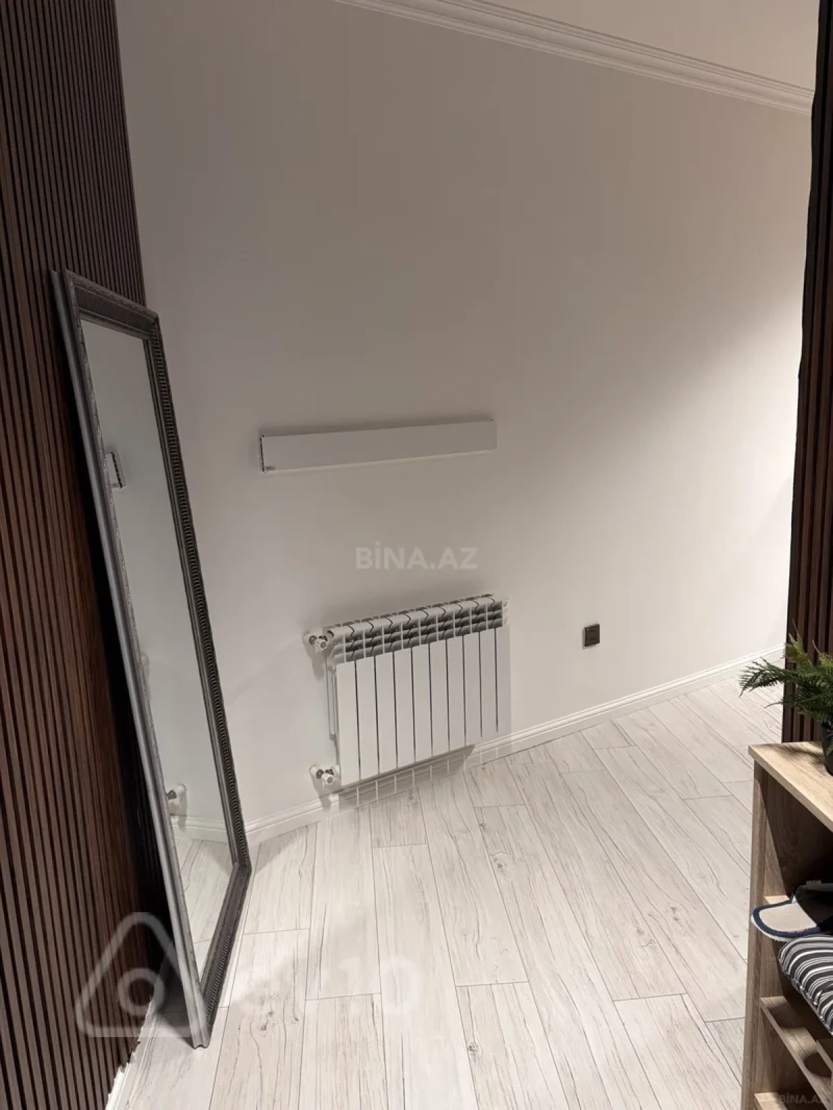 Kirayə verilir 2 otaqlı yeni tikili 70 m²