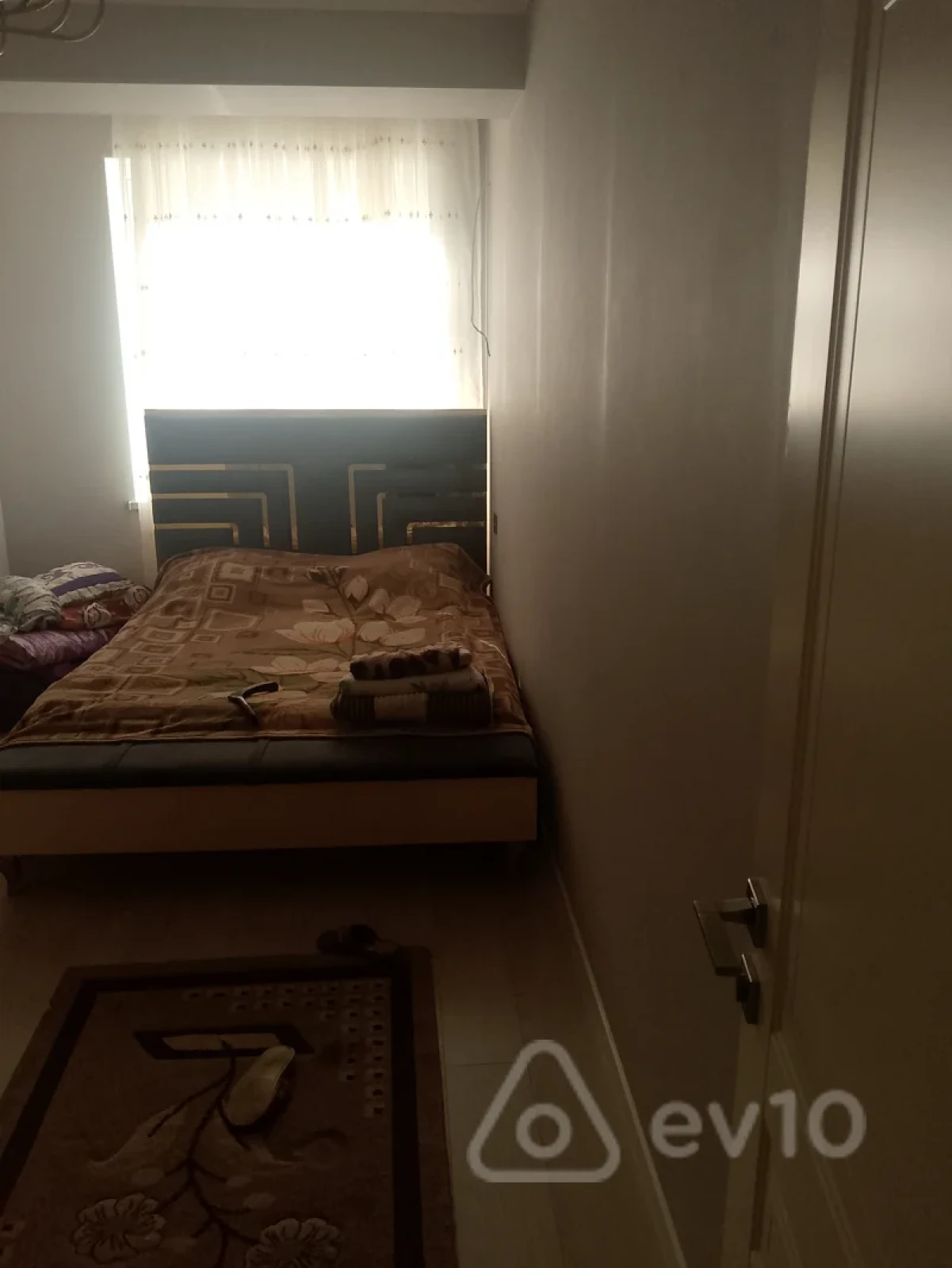 Kirayə verilir 2 otaqlı yeni tikili 70 m²