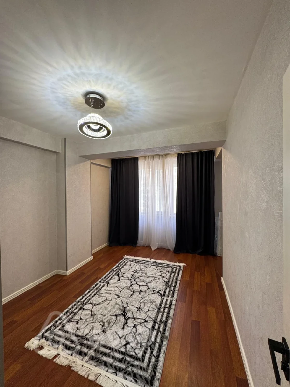 Satılır 2 otaqlı yeni tikili 55 m²