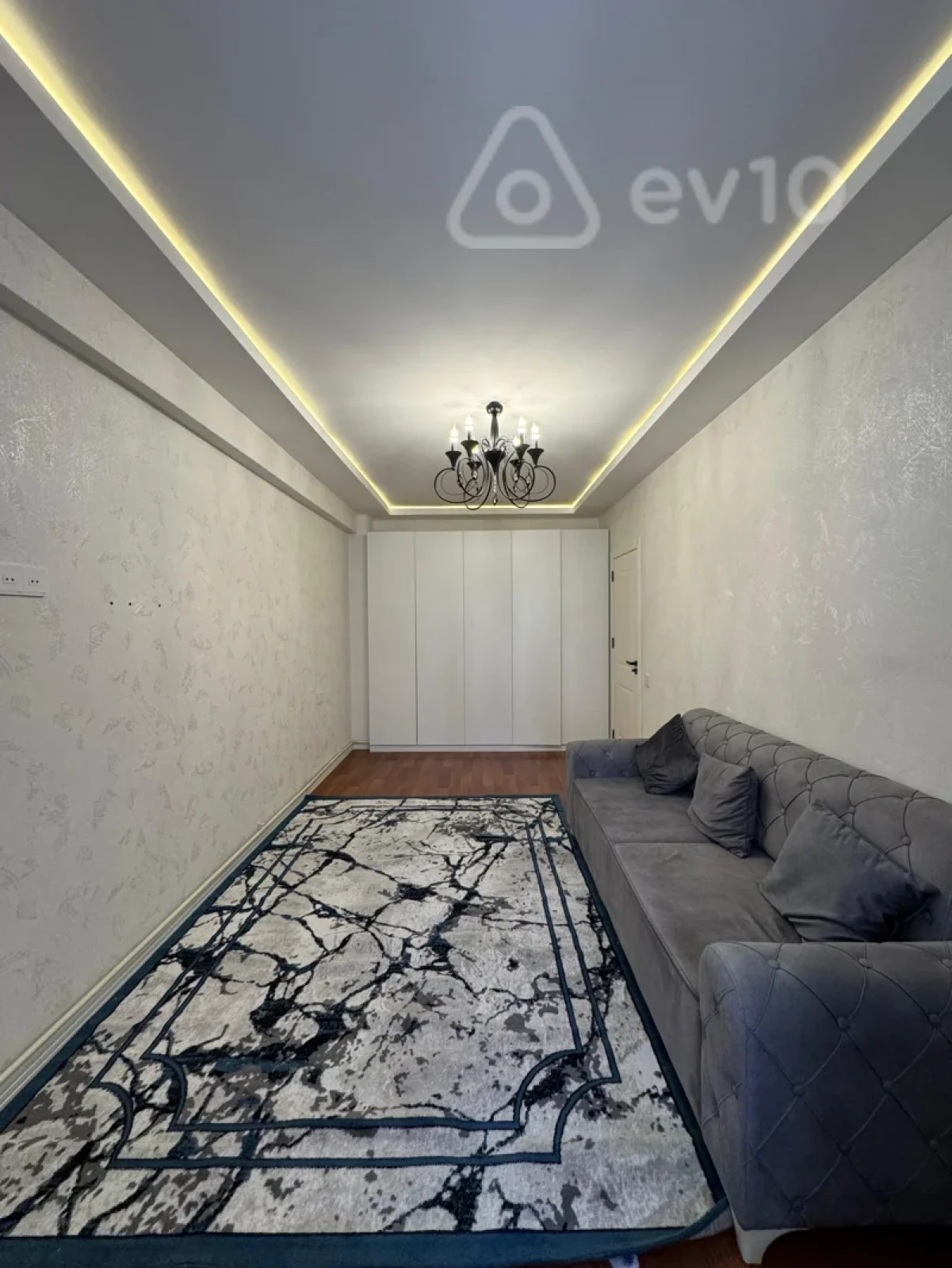 Satılır 2 otaqlı yeni tikili 55 m²