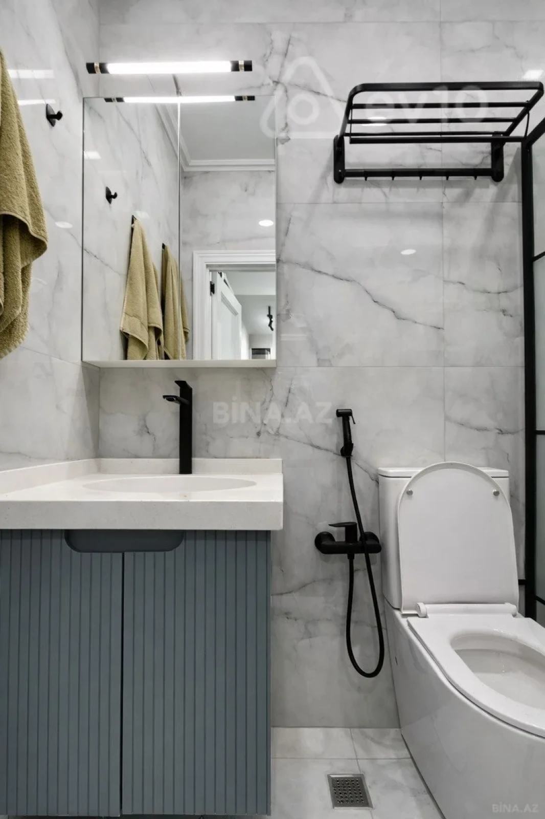 Kirayə verilir 2 otaqlı yeni tikili 60 m²