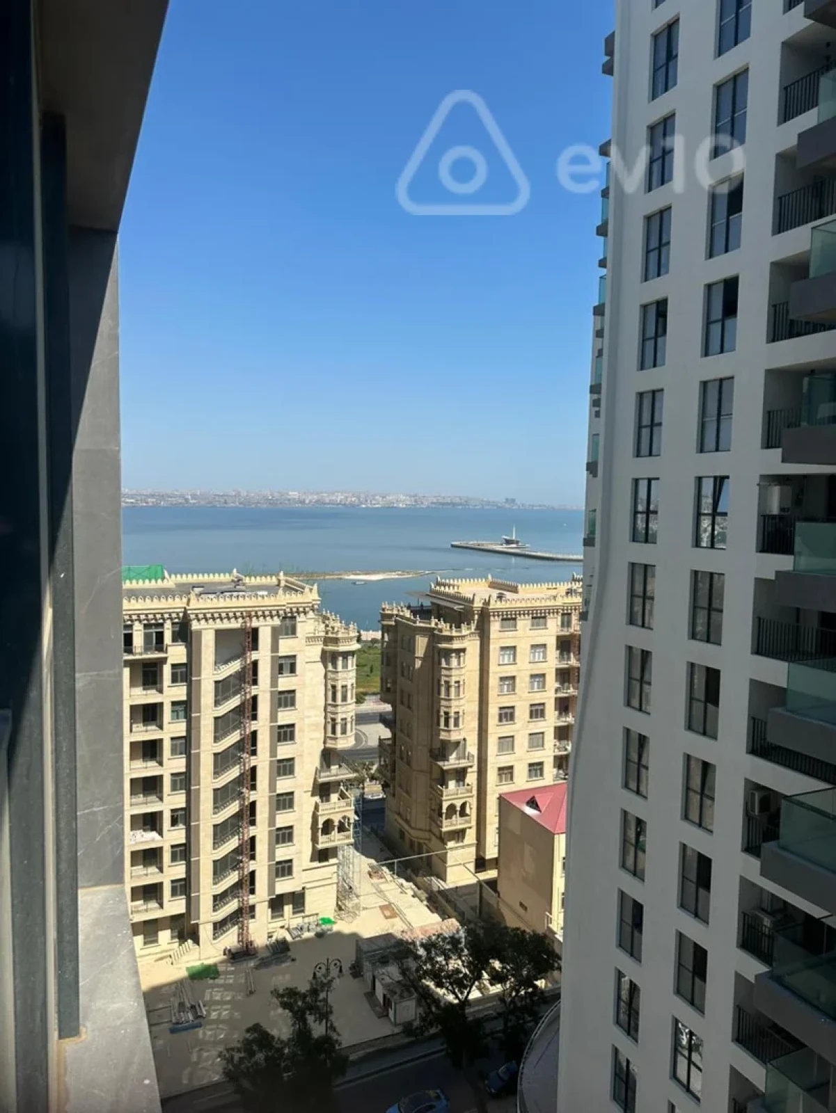 Kirayə verilir 2 otaqlı yeni tikili 80 m²