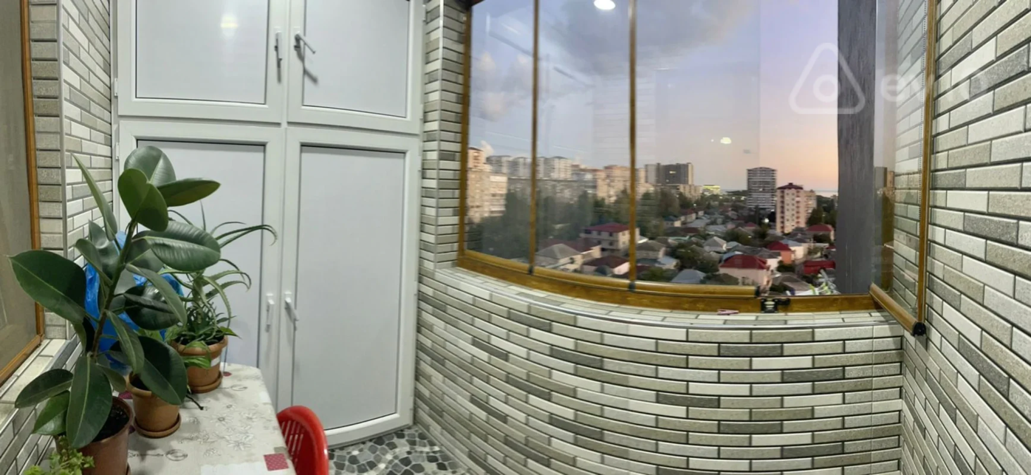 Kirayə verilir 3 otaqlı yeni tikili 130 m²