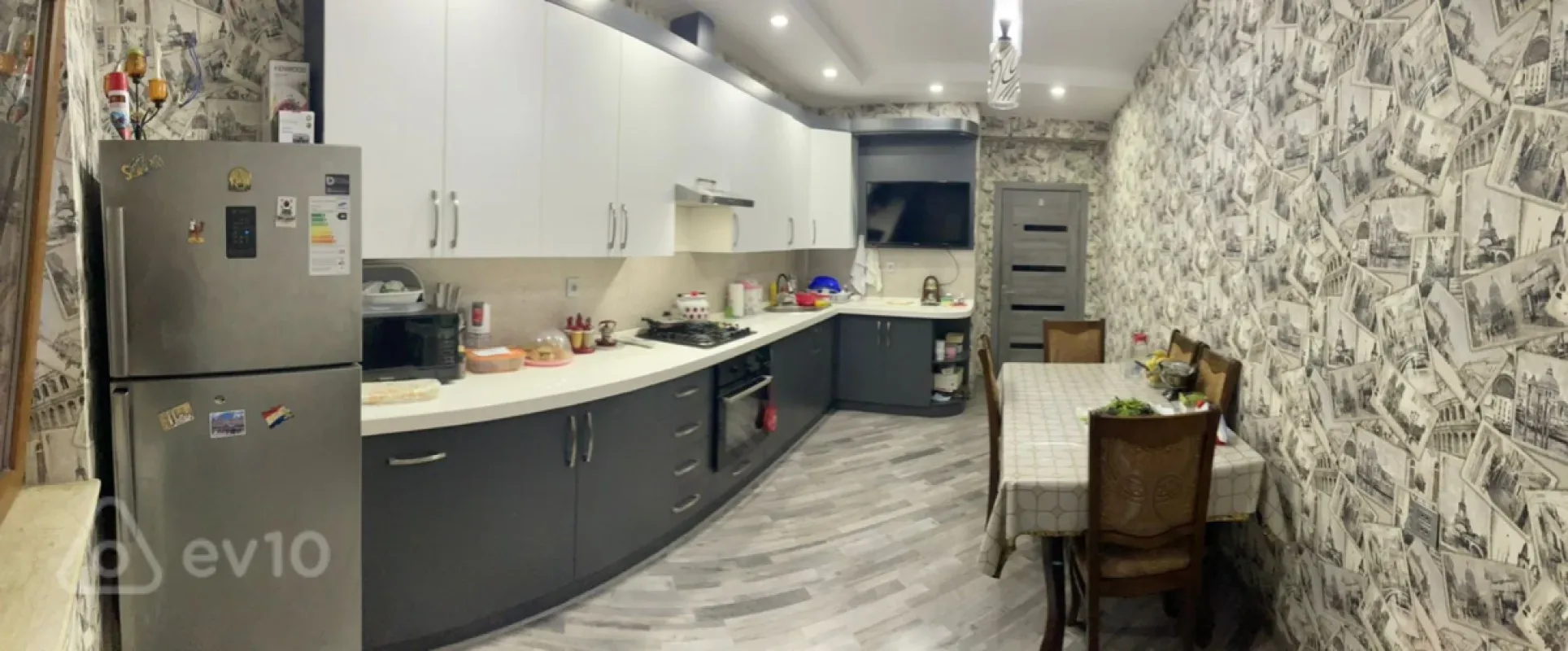 Kirayə verilir 3 otaqlı yeni tikili 130 m²