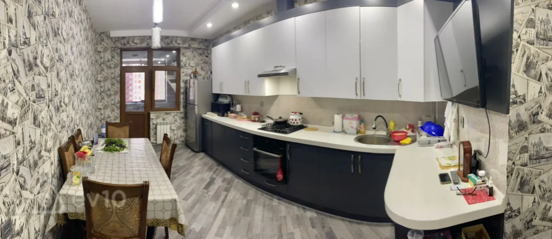 Kirayə verilir 3 otaqlı yeni tikili 130 m²