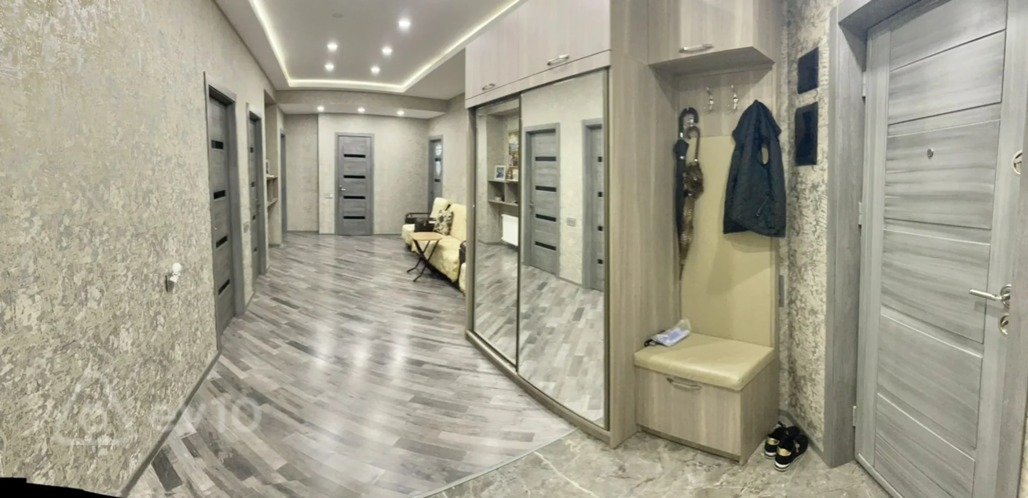 Kirayə verilir 3 otaqlı yeni tikili 130 m²