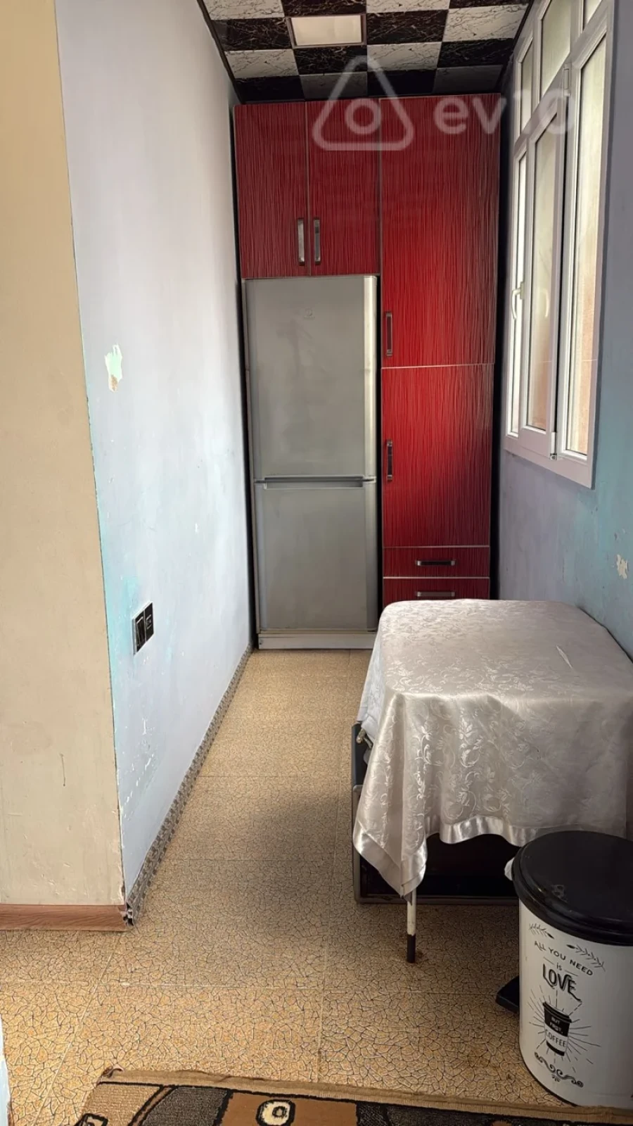 Satılır 2 otaqlı köhnə tikili 45 m²