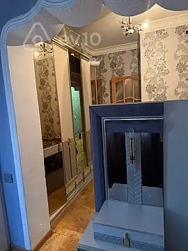 Satılır 2 otaqlı köhnə tikili 45 m²