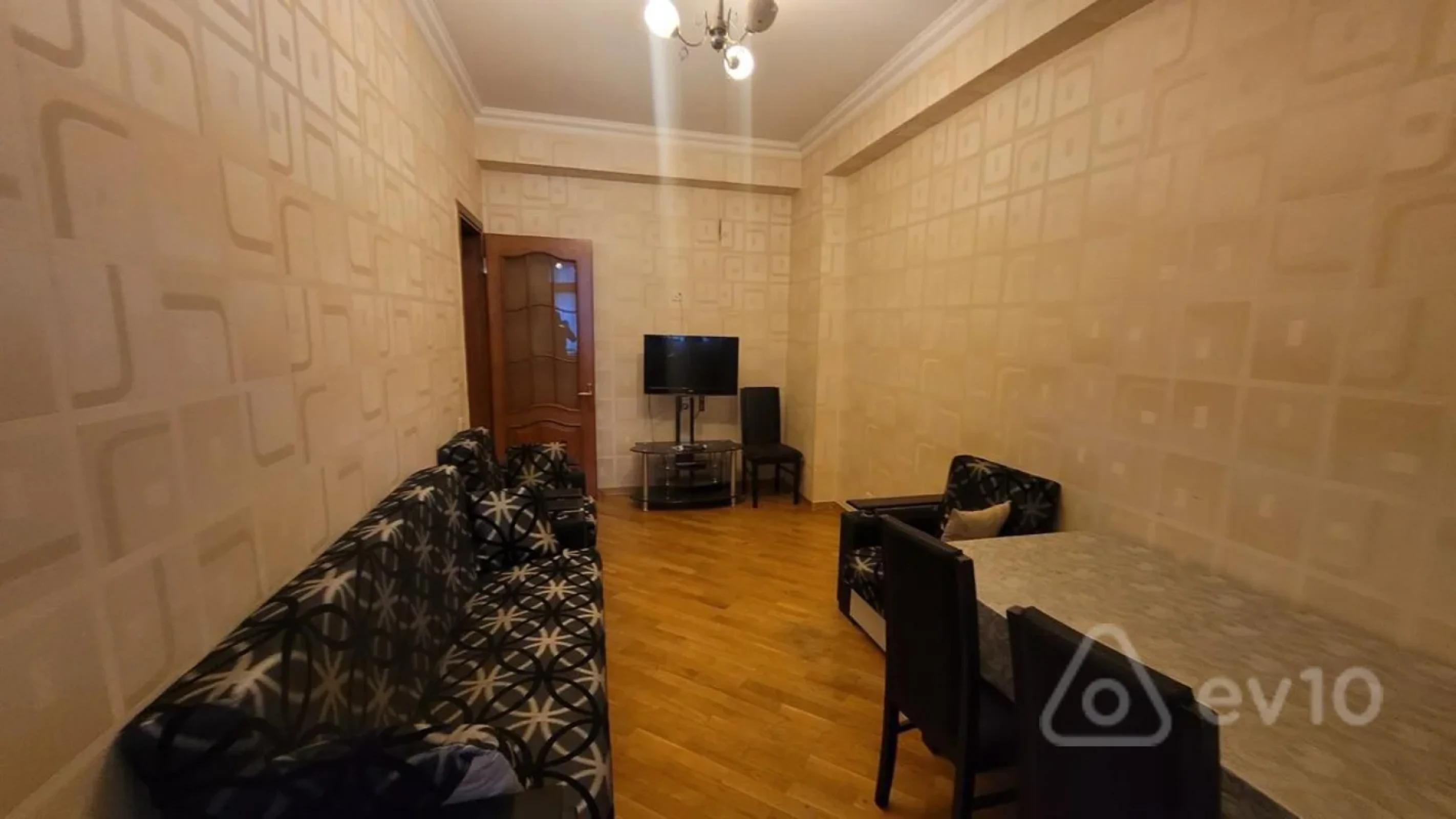 Kirayə verilir 2 otaqlı yeni tikili 55 m²