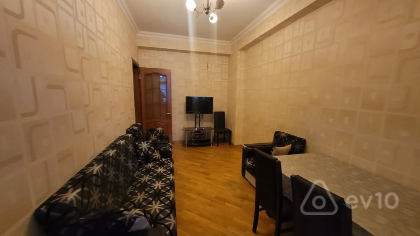 Kirayə verilir 2 otaqlı yeni tikili 55 m²