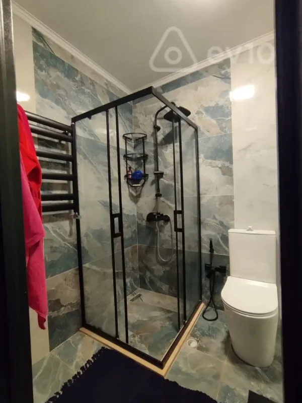 Kirayə verilir 3 otaqlı yeni tikili 75 m²