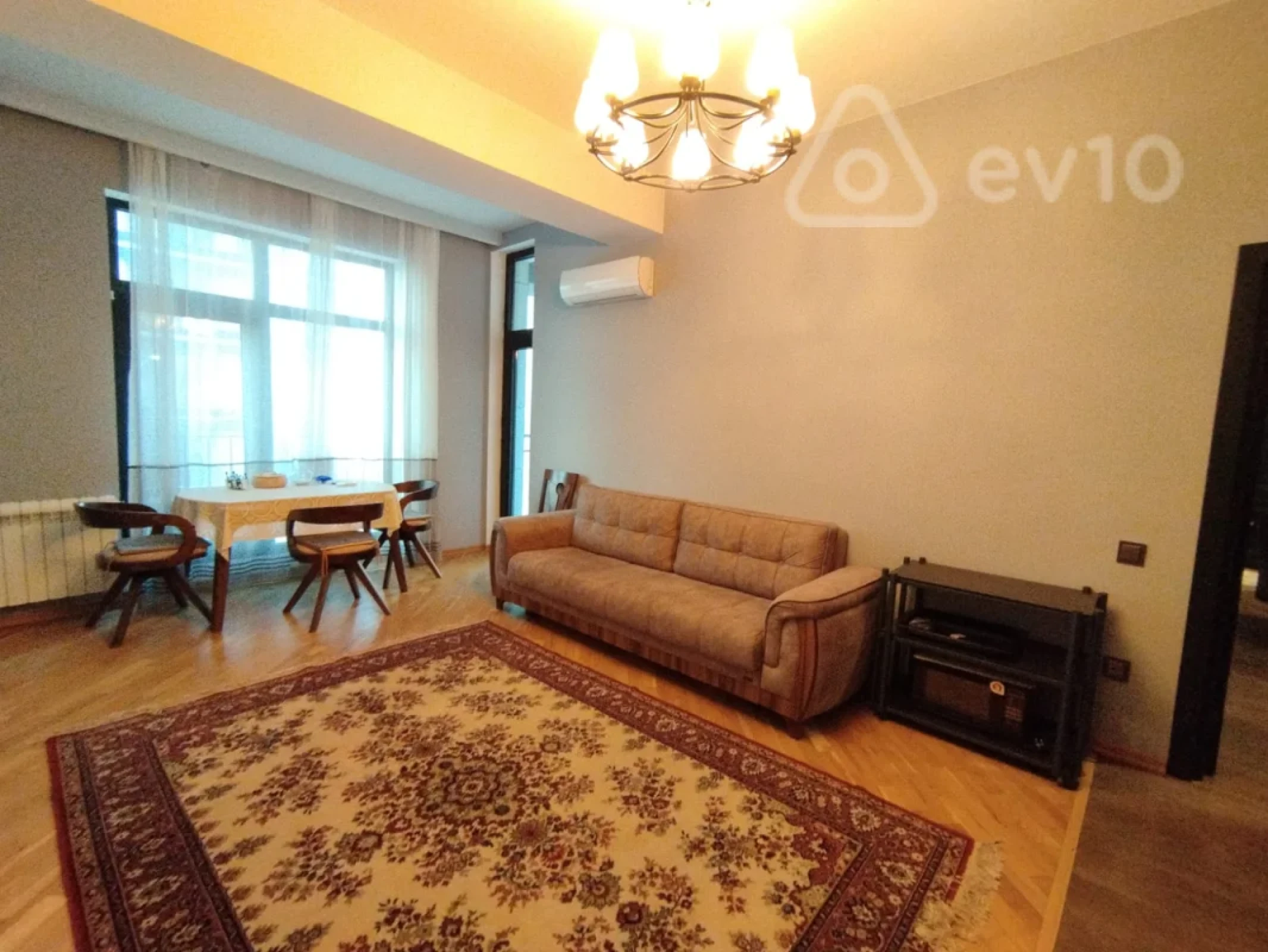 Kirayə verilir 3 otaqlı yeni tikili 75 m²