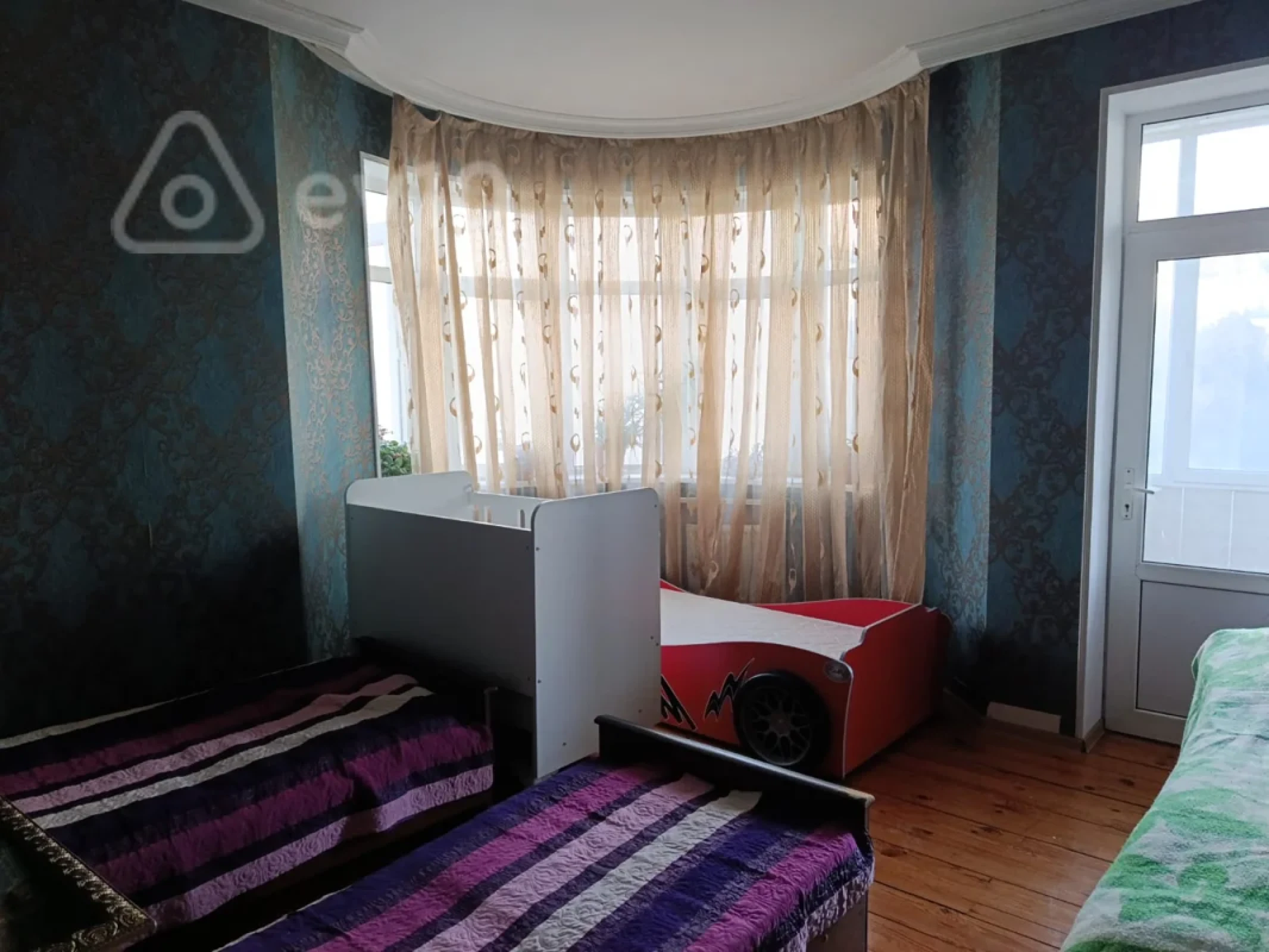 Kirayə verilir 3 otaqlı yeni tikili 142 m²