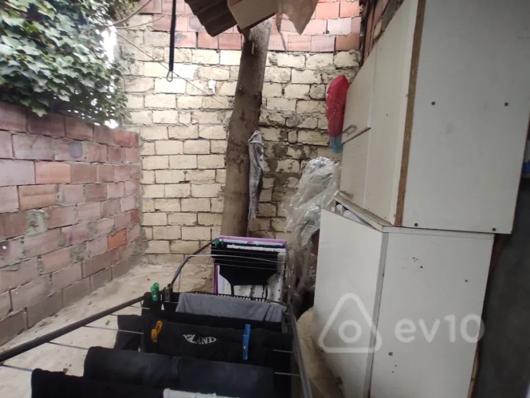 Satılır 3 otaqlı həyət evi 35 m²