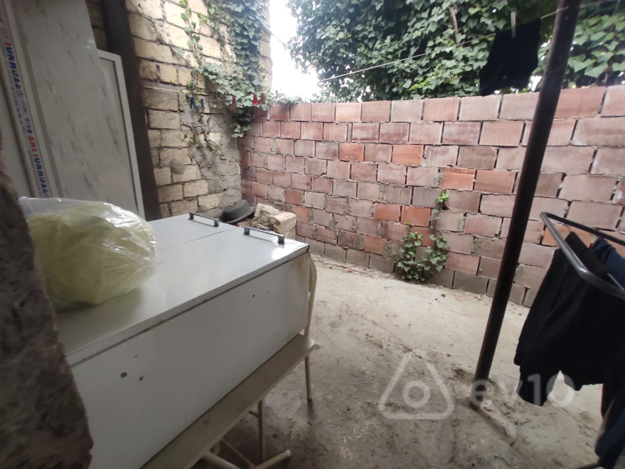 Satılır 3 otaqlı həyət evi 35 m²