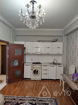 Kirayə verilir 2 otaqlı yeni tikili 58 m²