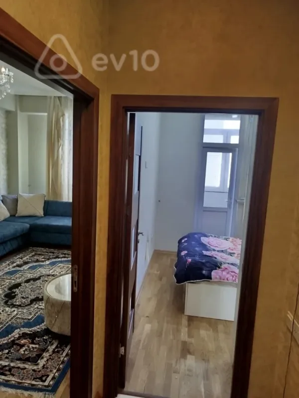 Kirayə verilir 2 otaqlı yeni tikili 58 m²