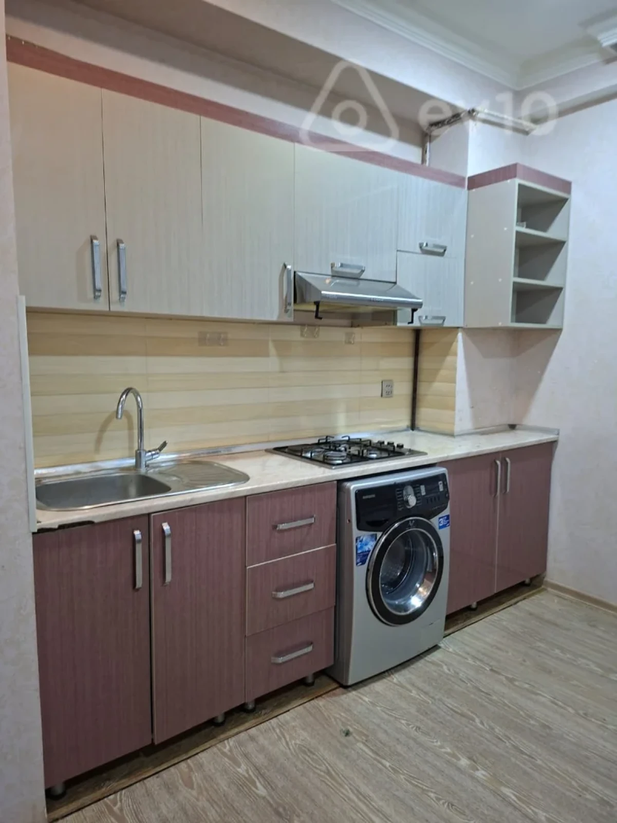 Kirayə verilir 2 otaqlı yeni tikili 80 m²
