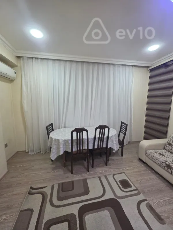 Kirayə verilir 2 otaqlı yeni tikili 80 m²