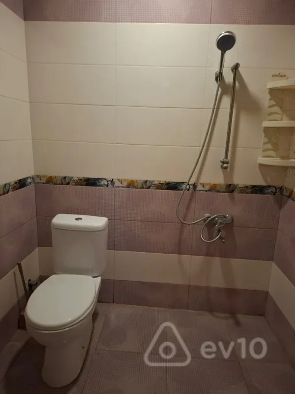 Kirayə verilir 2 otaqlı yeni tikili 80 m²