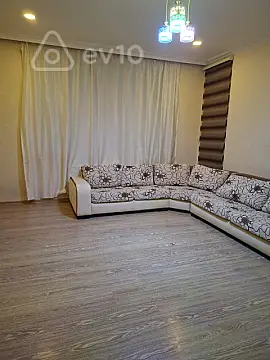 Kirayə verilir 2 otaqlı yeni tikili 80 m²