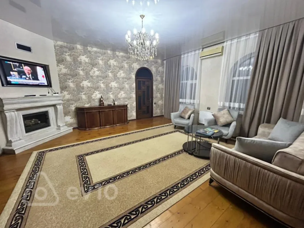 Kirayə verilir 5 otaqlı həyət evi 200 m²