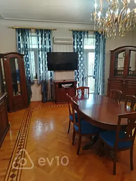 Kirayə verilir 2 otaqlı köhnə tikili 50 m² — Bakı, Nərimanov 2 otaq 50.00 m²