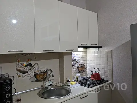 Kirayə verilir 1 otaqlı yeni tikili 30 m²