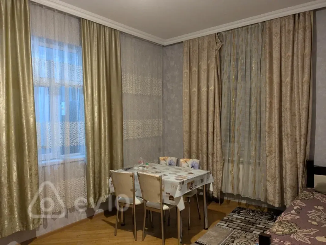 Kirayə verilir 1 otaqlı yeni tikili 30 m²