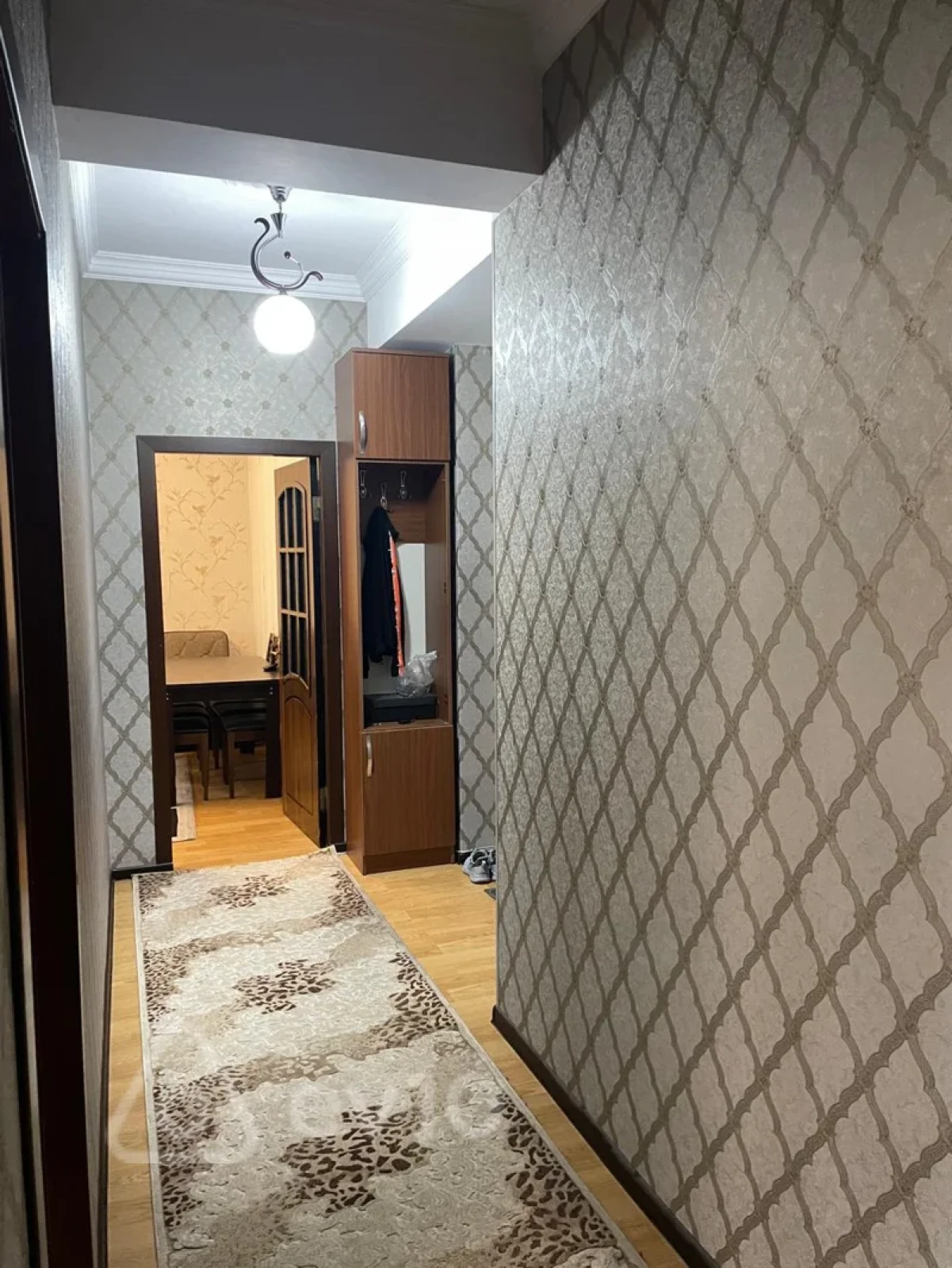 Kirayə verilir 2 otaqlı yeni tikili 75 m²