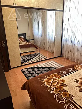 Kirayə verilir 2 otaqlı yeni tikili 75 m²