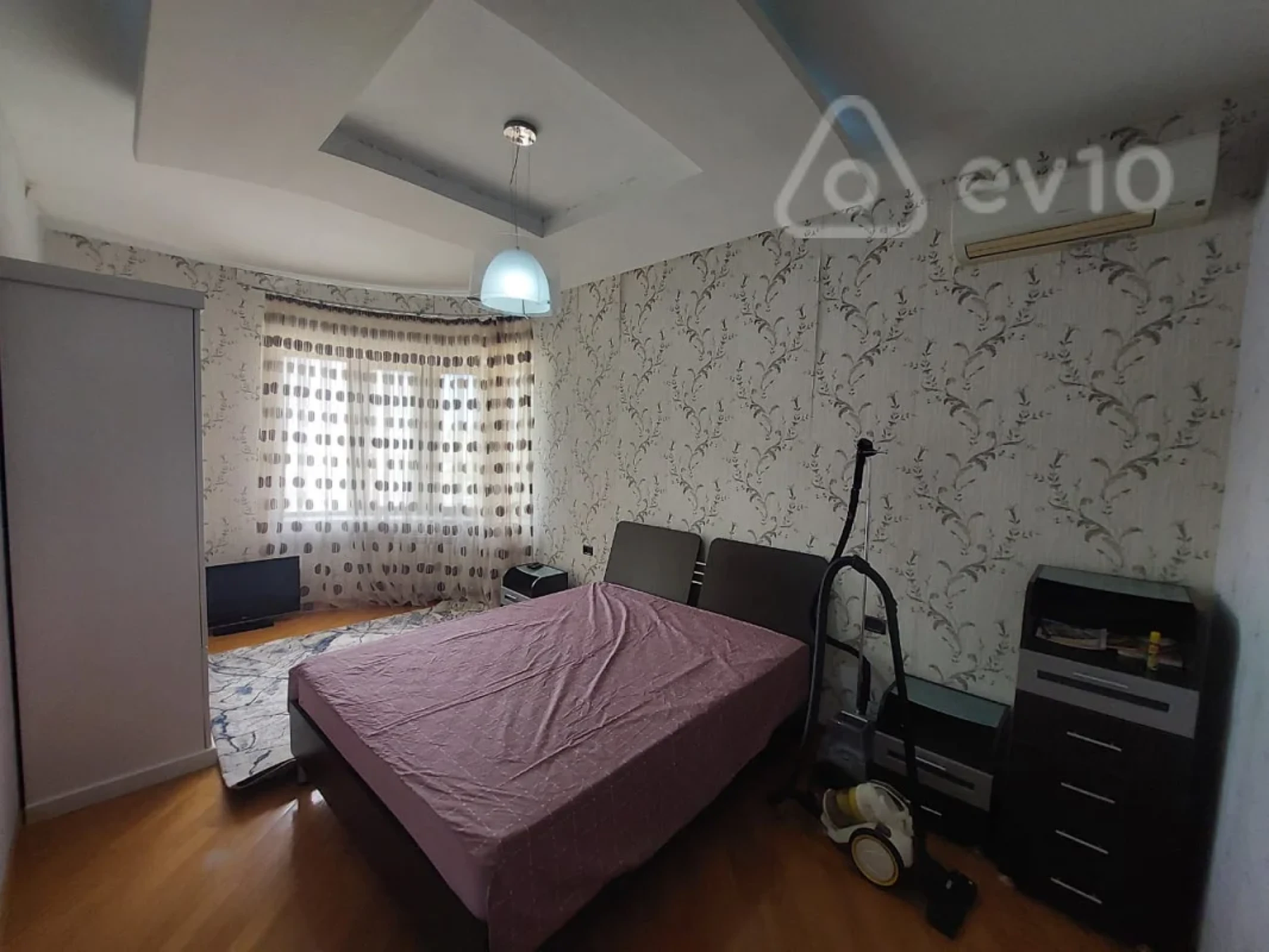 Kirayə verilir 3 otaqlı yeni tikili 120 m²