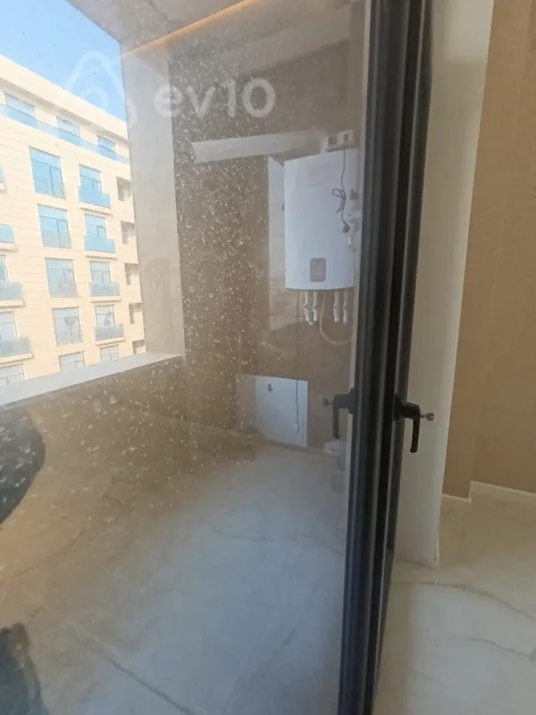 Satılır 2 otaqlı yeni tikili 87 m²