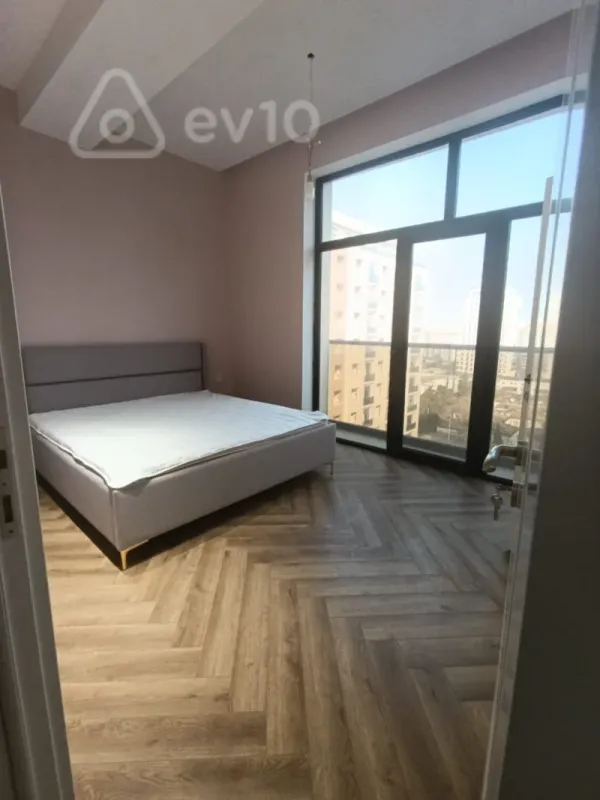 Satılır 2 otaqlı yeni tikili 87 m²