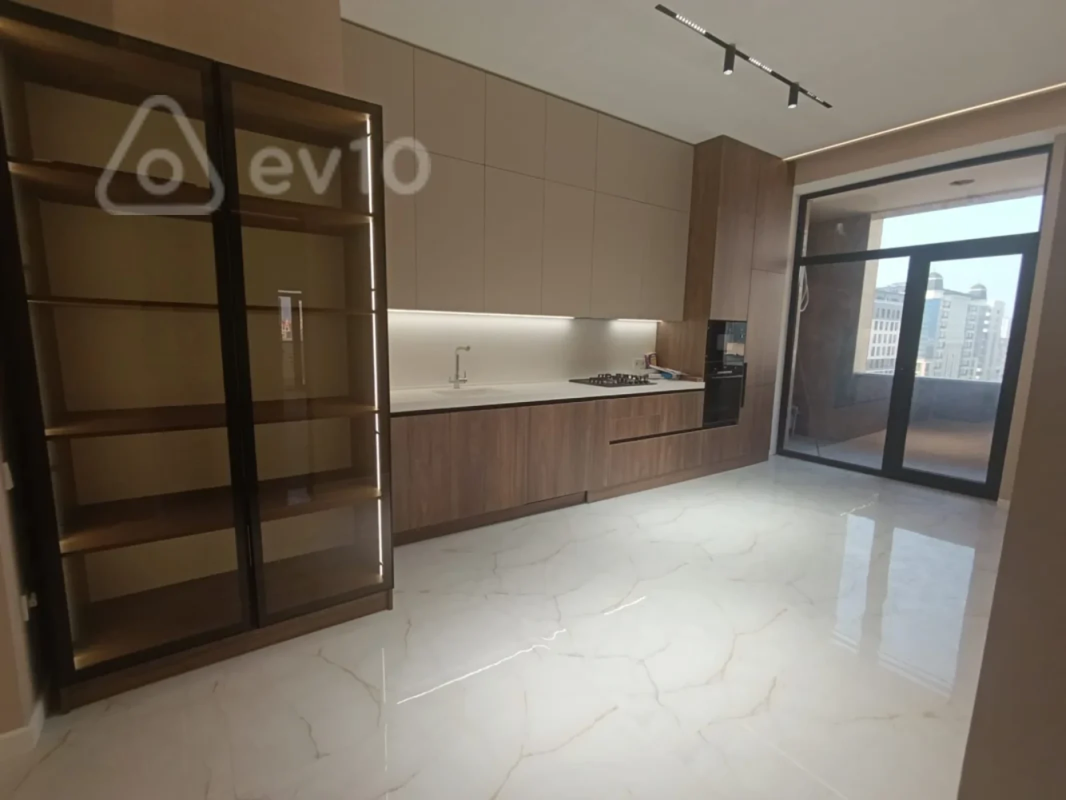 Satılır 2 otaqlı yeni tikili 87 m²