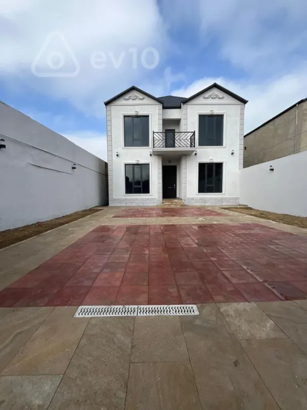 Satılır 5 otaqlı həyət evi 150 m²