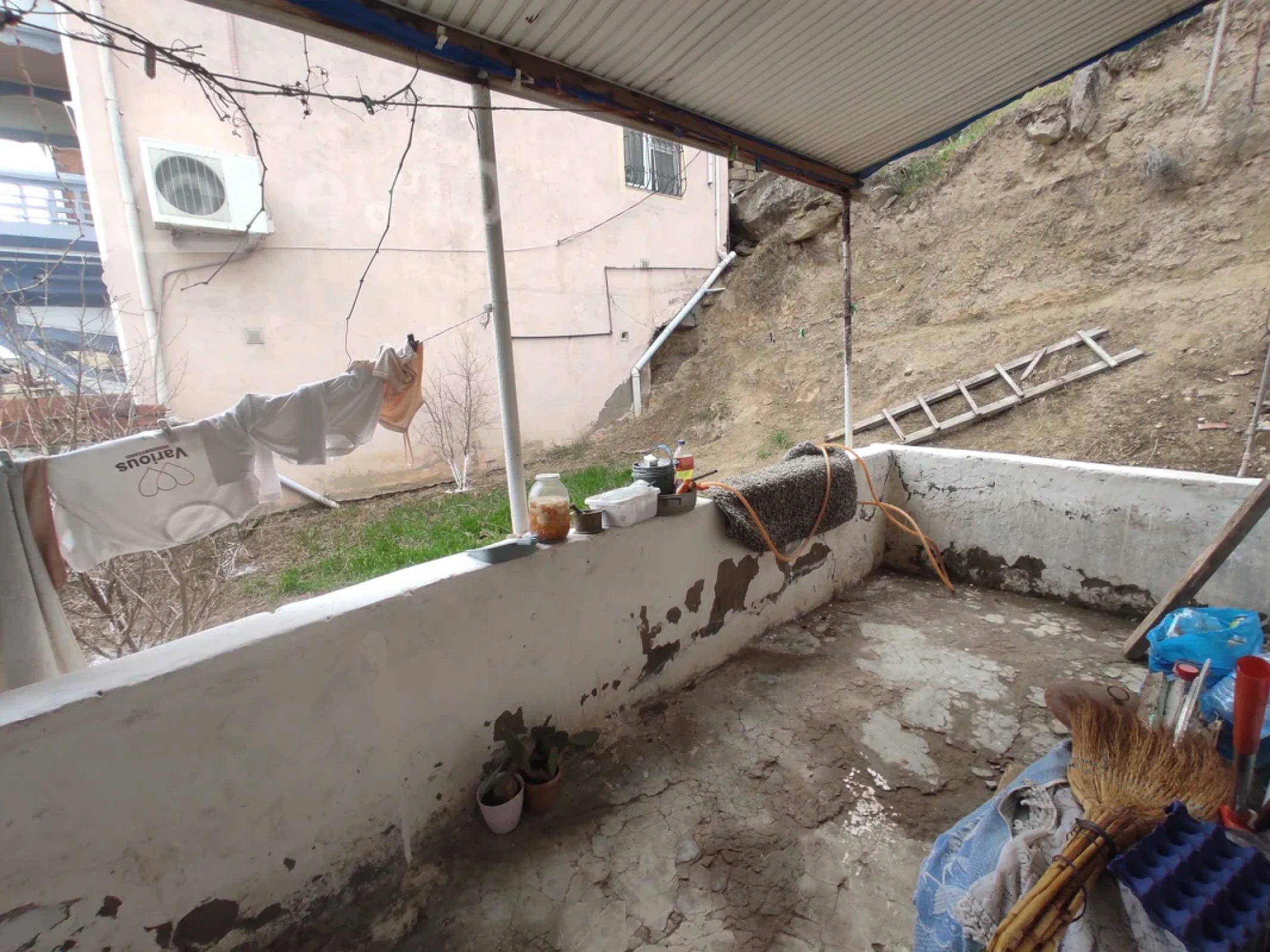 Satılır 3 otaqlı həyət evi 65 m²