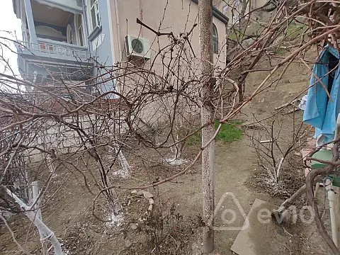 Satılır 3 otaqlı həyət evi 65 m²