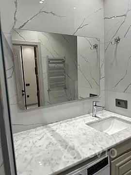 Kirayə verilir 2 otaqlı yeni tikili 75 m²