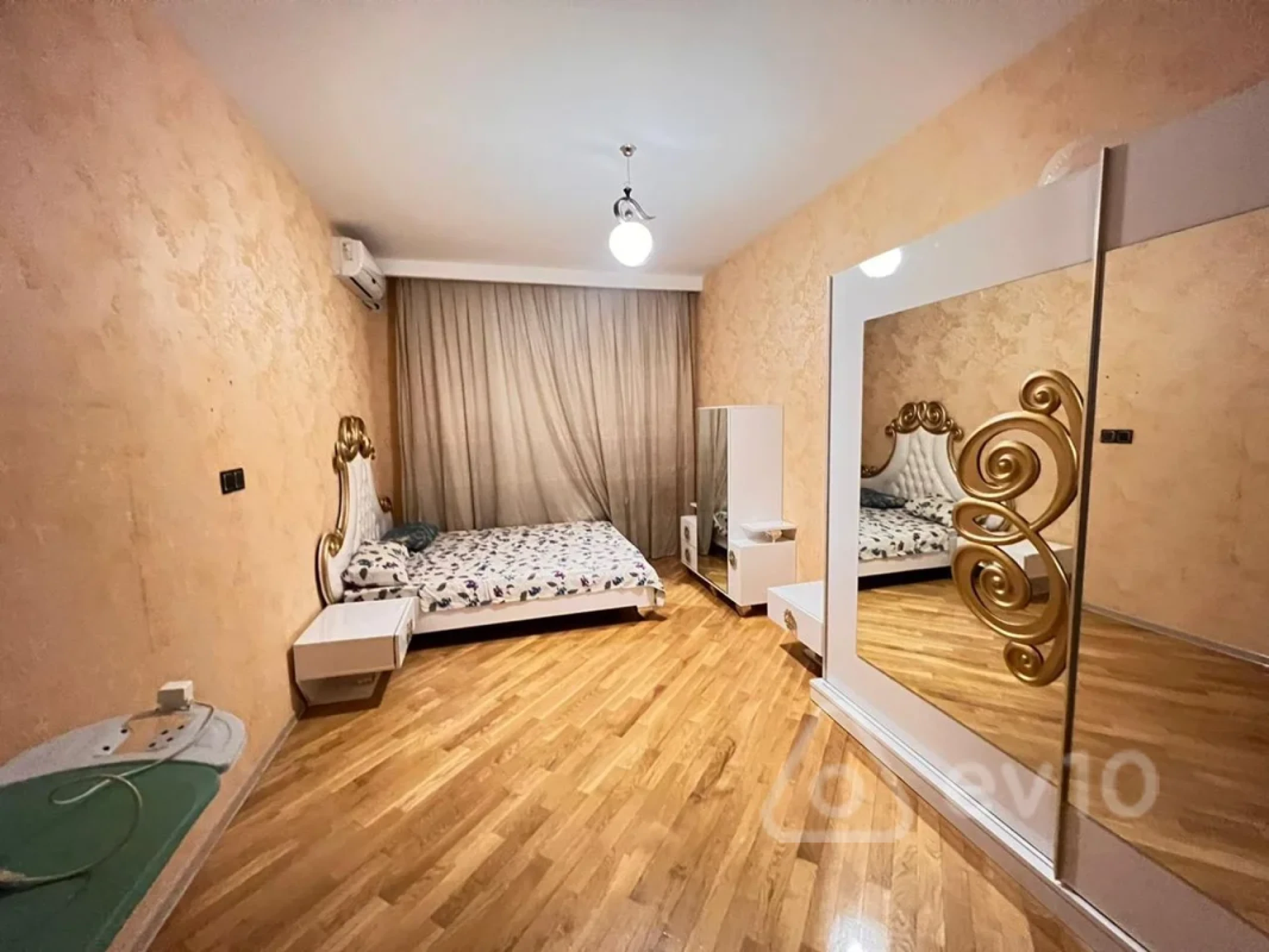 Kirayə verilir 1 otaqlı yeni tikili 90 m²