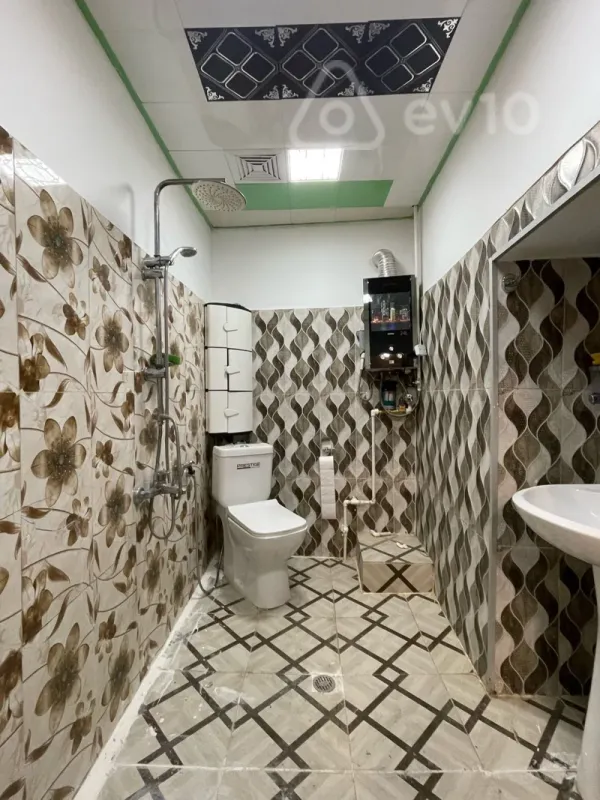 Kirayə verilir 2 otaqlı köhnə tikili 40 m²