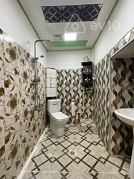 Kirayə verilir 2 otaqlı köhnə tikili 40 m²