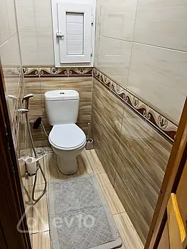 Kirayə verilir 2 otaqlı köhnə tikili 56 m²